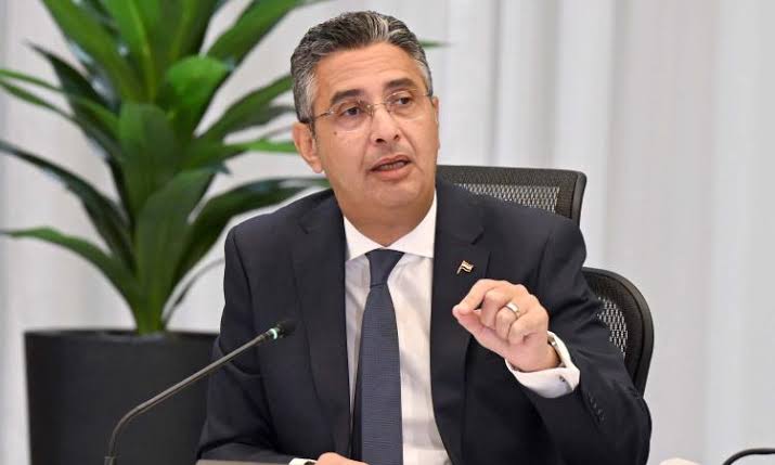 "وزير التموين يطلق خطة لتطوير منافذ تجارة التجزئة التموينية في مصر"