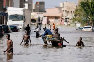 الأمطار والفيضانات