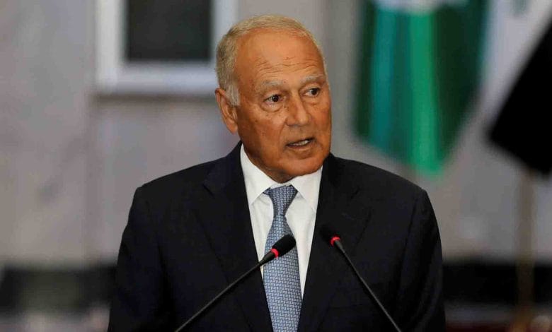 أبو الغيط يلتقي وزيرة خارجية سلوفينيا