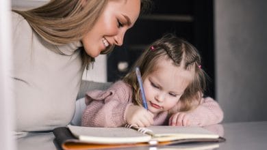 4 خطوات لكتابة الواجبات في أجواء هادئة وبدون عصبية