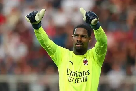 مايك ماينان