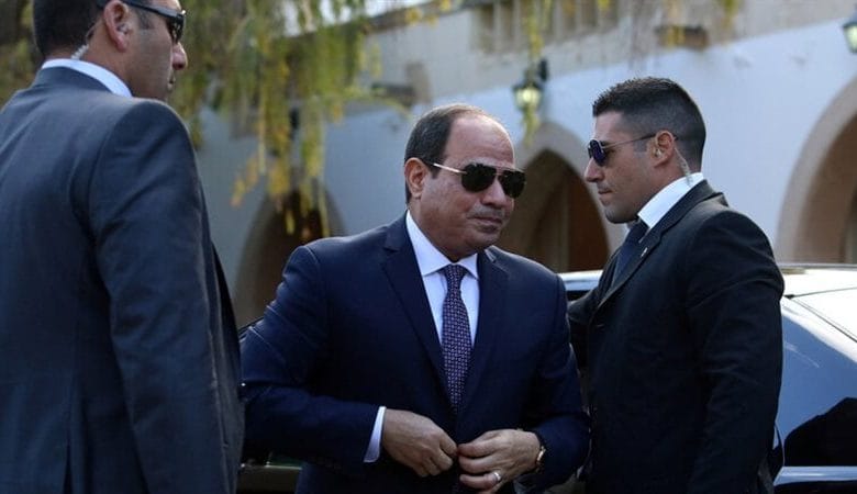 الرئيس السيسى يصل مقر انعقاد قمة السلام فى مدينة شرم الشيخ