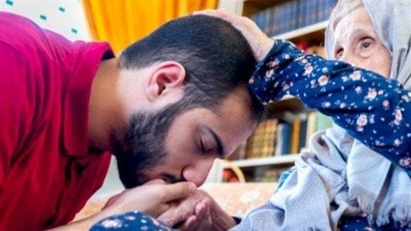 حكم قطع صلة الرحم بسبب الميراث.. خلافات دنيوية تُغضب الخالق