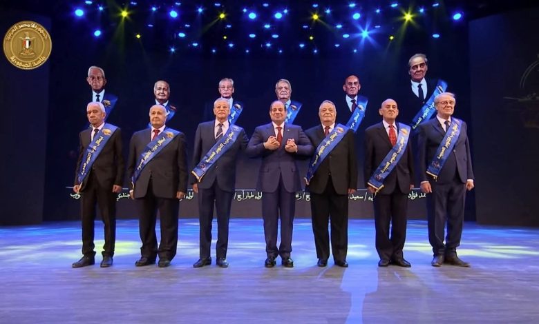 الرئيس السيسي يشهد فعاليات الندوة التثقيفية الـ42 للقوات المسلحة احتفالاً بذكرى نصر أكتوبر