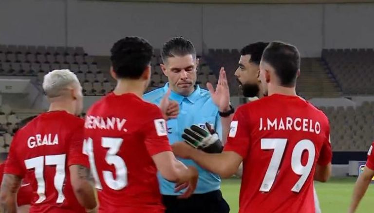 قرار كارثي يفسد الحلم الآسيوي لشباب الأهلي